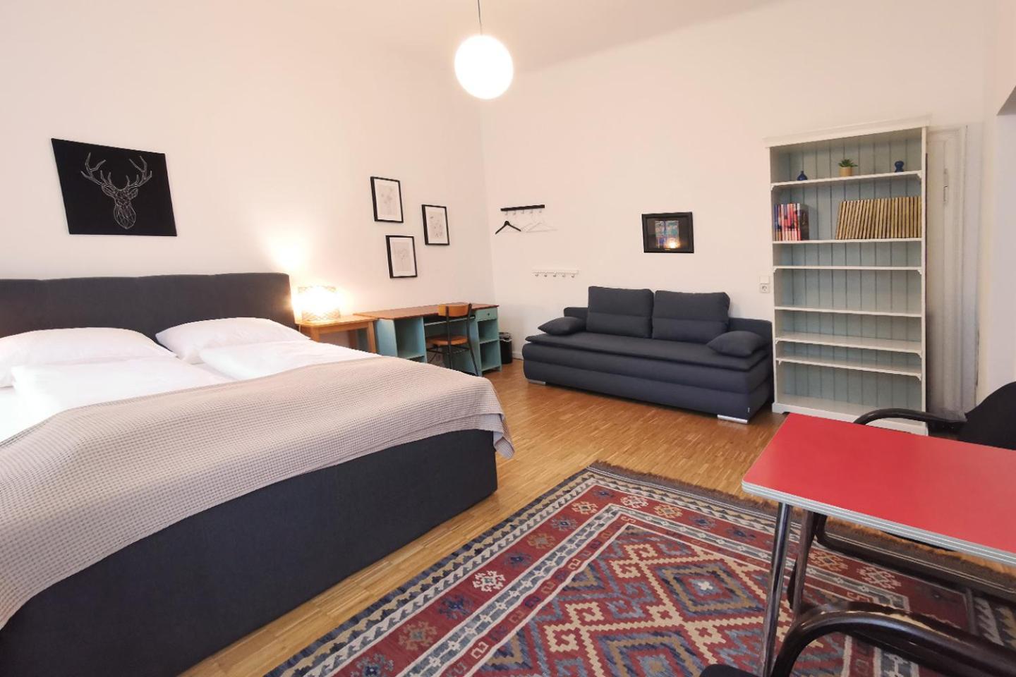 Vienna Palm Apartments Ruang foto