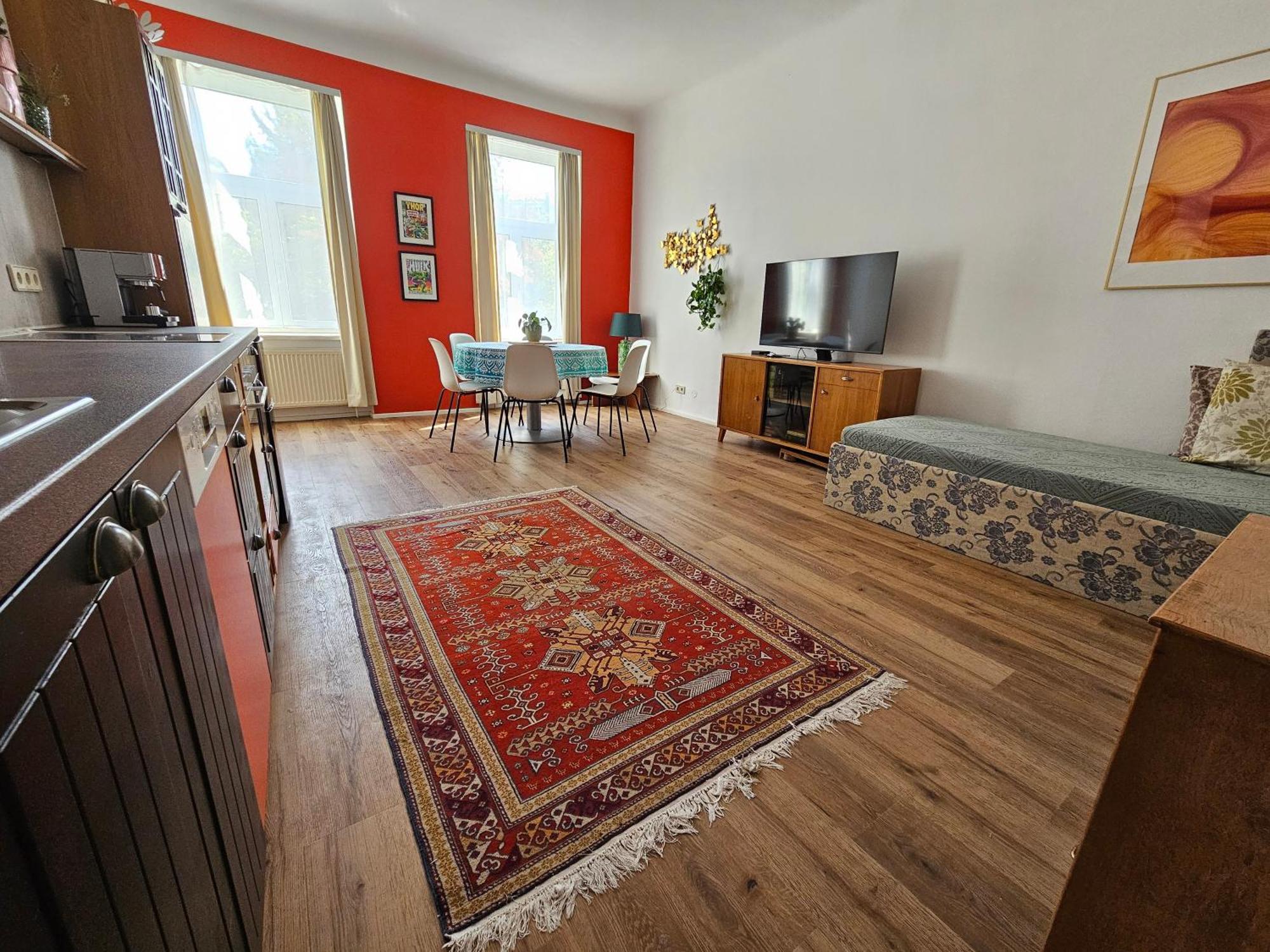 Vienna Palm Apartments Ruang foto