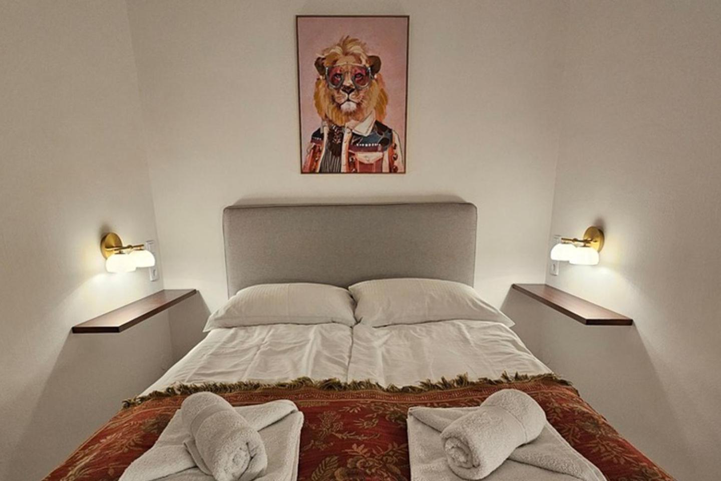 Vienna Palm Apartments Bagian luar foto